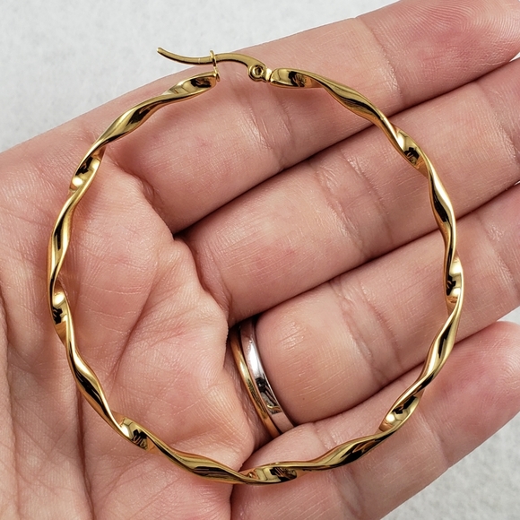 2.25" Stainless Steel Hoops - Picture 2 of 7